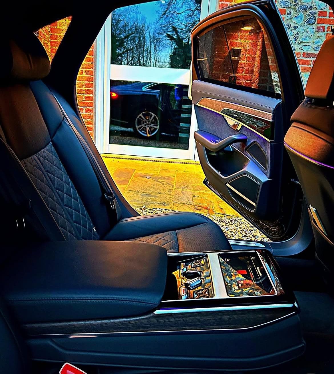 Audi A8, interior: FFGR Belgium fleet