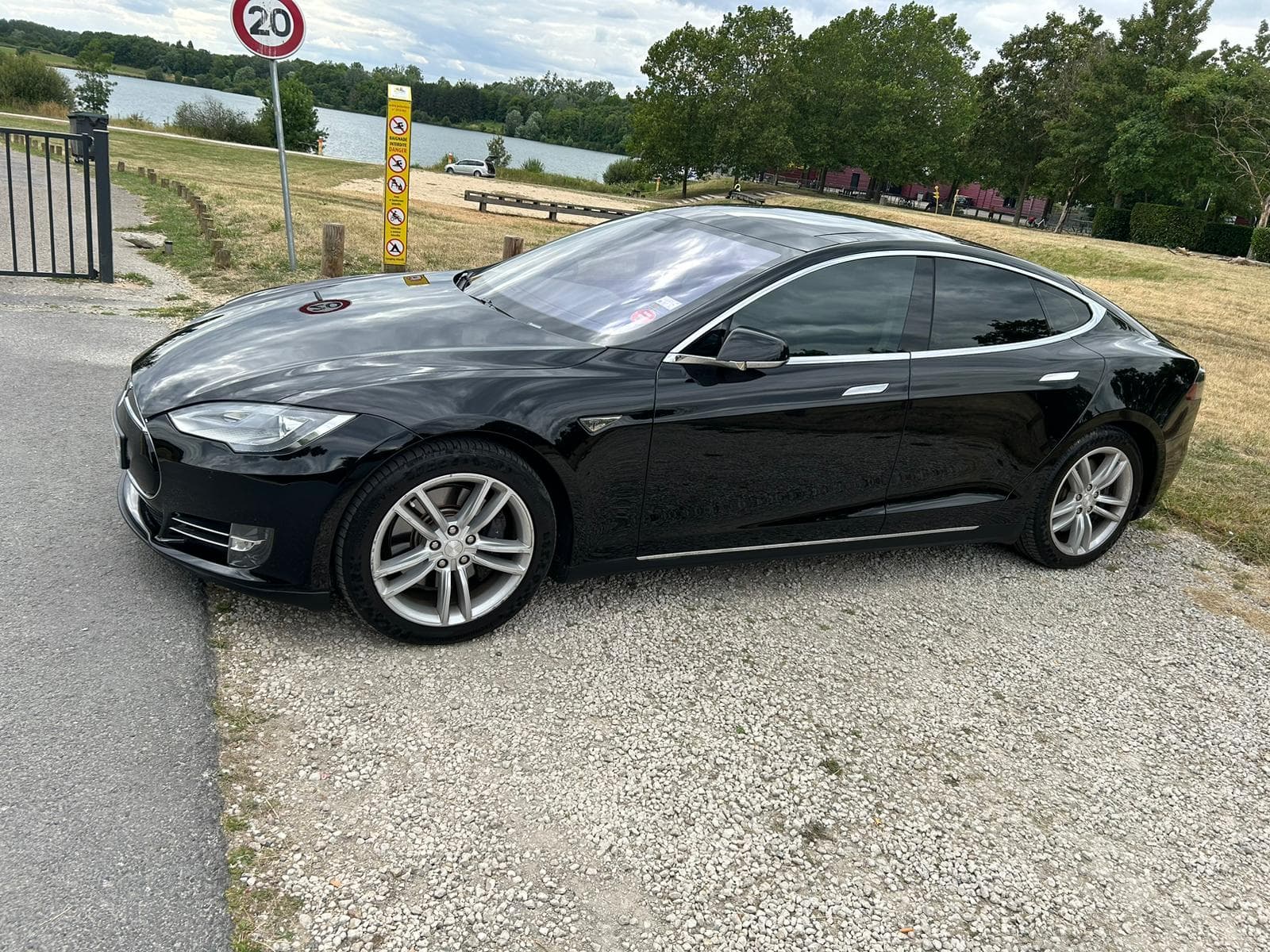 Tesla Model S Plaid